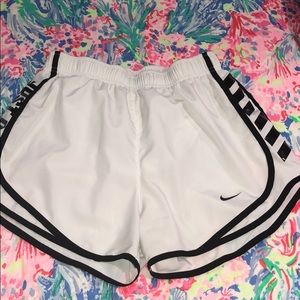white nike shorts